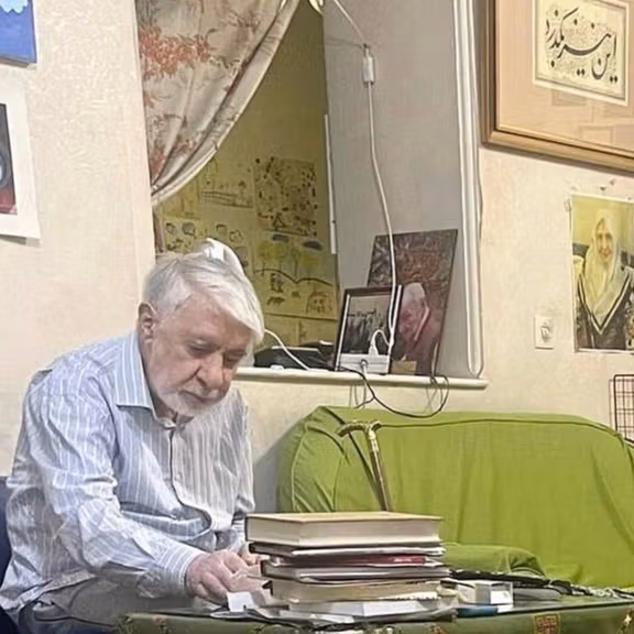 میرحسین موسوی جنگ ۱۲ روزه را نتیجه «خطاهای بزرگ» دانست و خواستار برگزاری رفراندوم شد