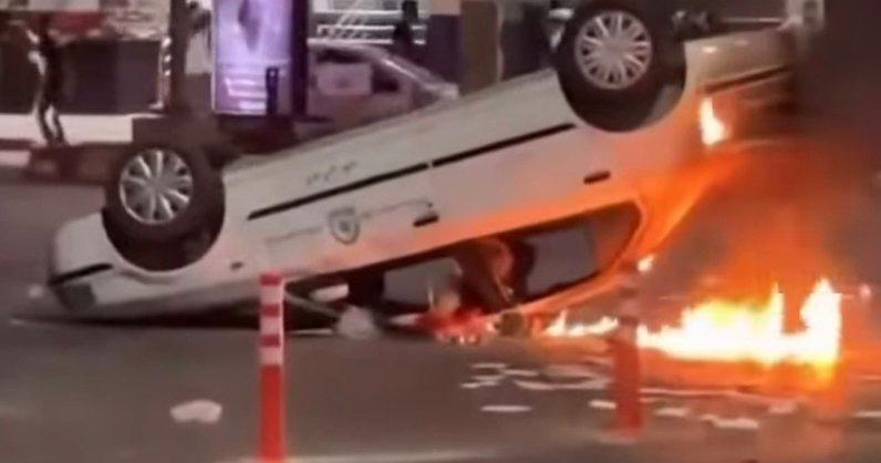 Iranians Stage Widening Protests Over Economic Collapse, Pressuring Tehran Theocracy