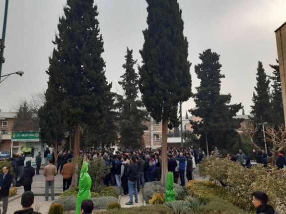 دانشجویان دانشگاه تهران خواهان اتحاد در اعتراض به کشته شدن امیرمحمد خالقی شدند