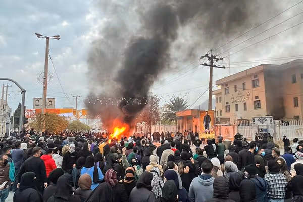 کارزار کشف حقیقت جنایت ممسنی؛ مجروحانی که از ترس بازداشت در خانه درمان شدند