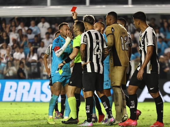 عذرخواهی نیمار از هواداران سانتوس پس از اخراج با گل مارادونایی