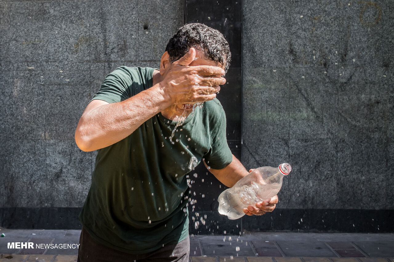 ‘Failure at every level’: Iranians pan weekly holiday plan amid energy crisis