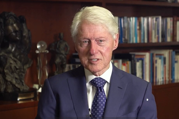 Bill Clinton Supports Iranian’s Rise Against Islamic Republic