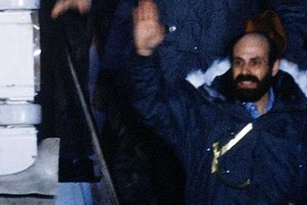 Survivor of Iran Hostage Crisis To Stage Hunger Strike At Vienna Talks