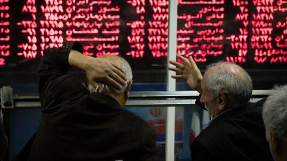 در پی سقوط پیاپی؛ بورس با کانال دو میلیون واحدی خداحافظی کرد