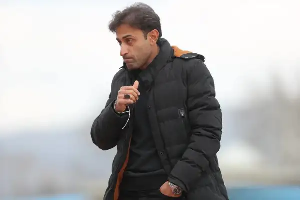 مهدی رجبزاده، سرمربی فجرسپاسی شیراز شد