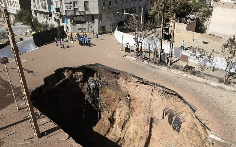 فرونشست ۲۰ سانتی‌متری زمین در چهار منطقه تهران و خطر شکستگی ریل راه‌آهن