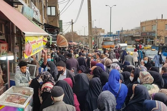 آمارها از گسترش فقر و سوءتغذیه در ایران میگویند؛ ناامیدی ایرانیان از یافتن شغل