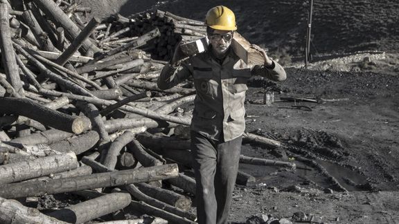 عضو کارگری شورای عالی کار: حقوق کمتر از ۱۵ میلیون تومان برای کارگران قابل قبول نیست