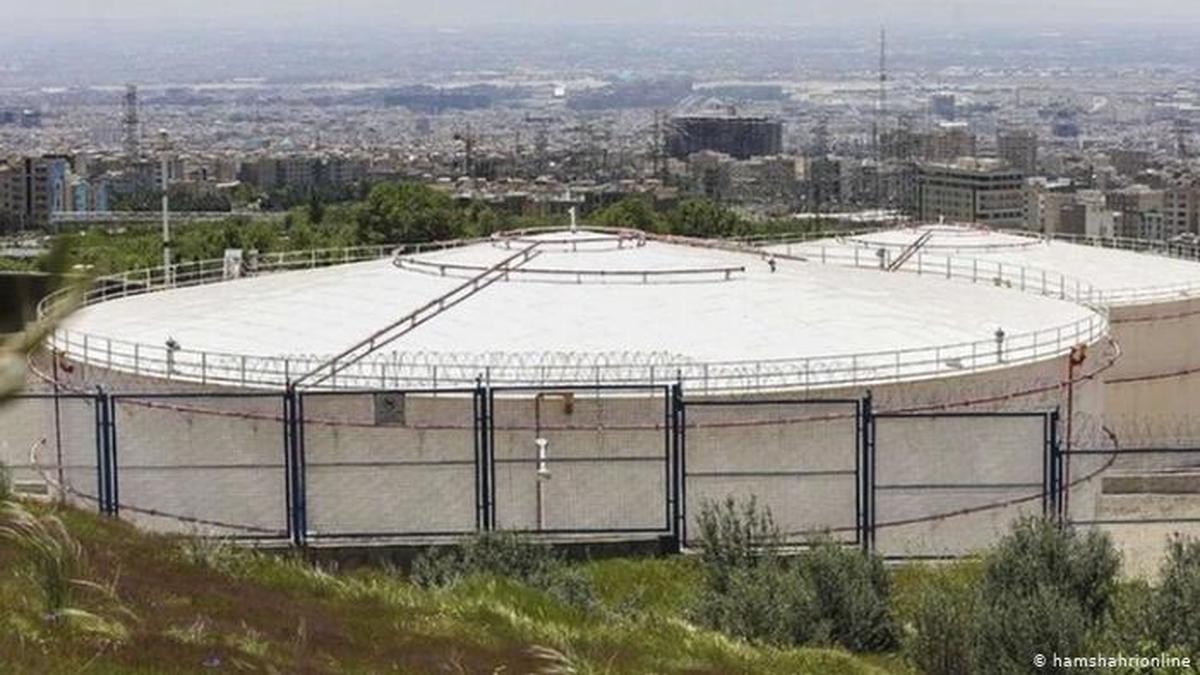 بلومبرگ و وال‌استریت ژورنال: وضعیت ذخیره‌سازی نفت در ایران بحرانی است