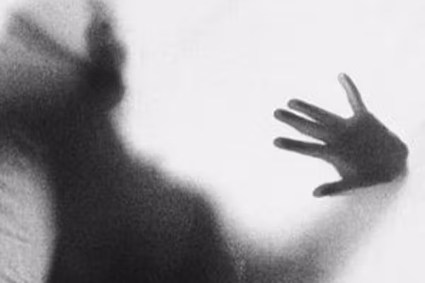 روزنامه اعتماد: مردی همسرش را با ریختن ماده سمی در کپسول دارو به قتل رساند