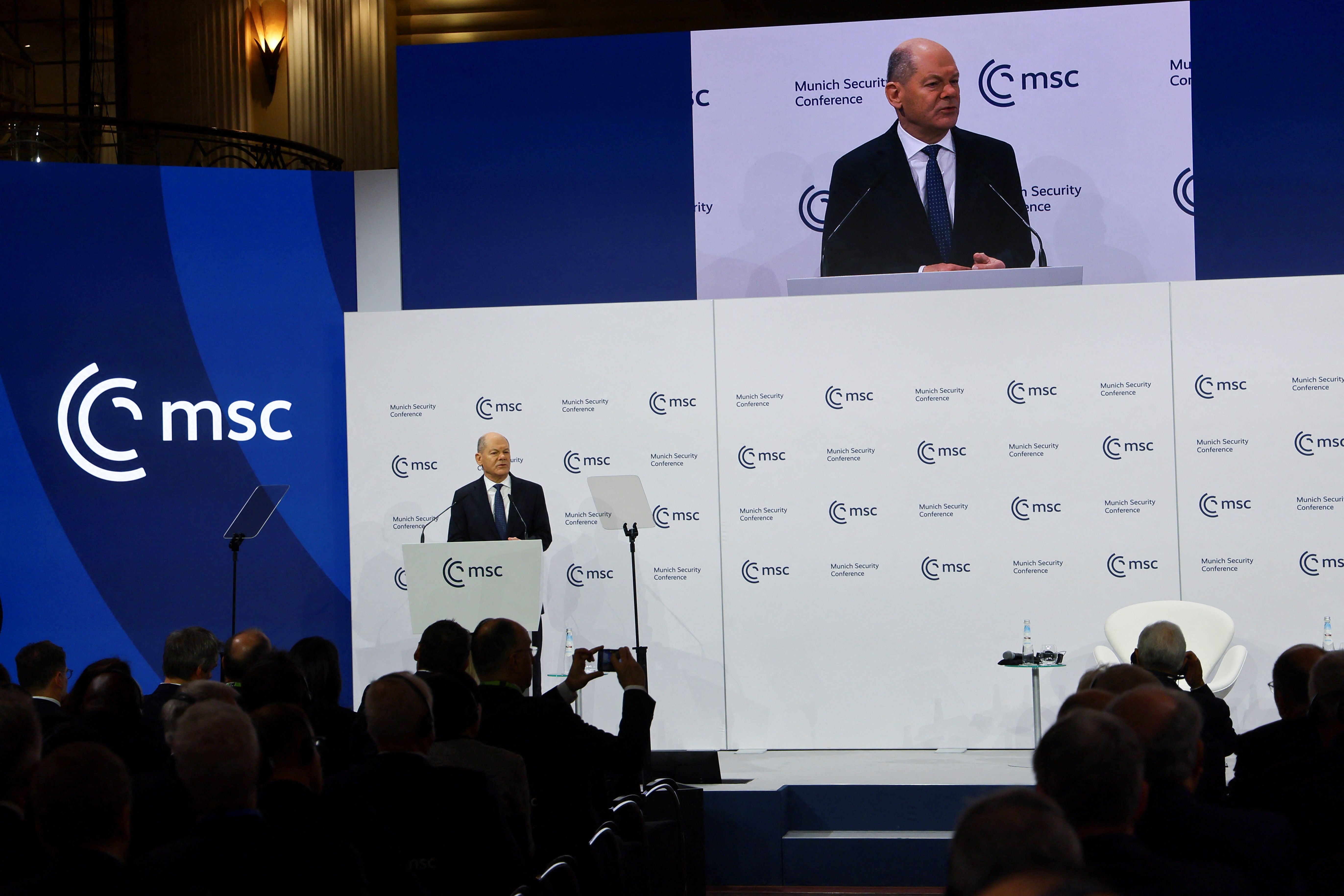 صدر‌اعظم آلمان در واکنش به سخنان معاون ترامپ: اروپا خودش از دموکراسی محافظت می‌کند