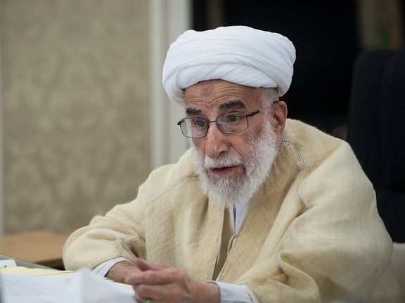 احمد جنتی: با وجود فشار اقتصادی مردم با روحیه انقلابی در صحنهاند