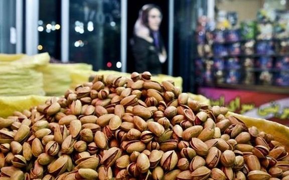 رییس هیاتمدیره انجمن پسته ایران: شرکتهای خودرویی با ارز پسته صادراتی خودرو وارد میکنند