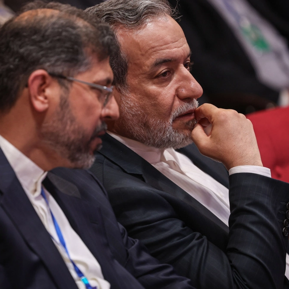 وزير الخارجية الإيراني: لست متأكدا من أننا وصلنا إلى نقطة اتفاق وشيك مع الولايات المتحدة