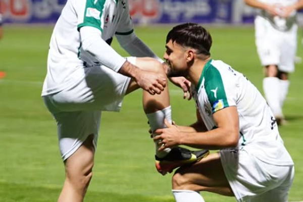 گلگهر ۱-۲ ذوبآهن؛ برد غیرمنتظره گاندوها برای خروج حدادیفر از بحران