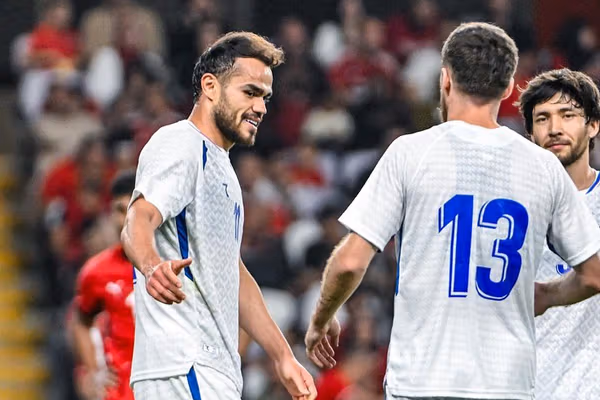 ازبکستان ۲-۰ مصر؛ هنرنمایی خیرهکننده ارونوف، تیم ملی را از دیدار با محمد صلاح محروم کرد