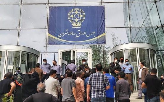 اعتصاب کارگزاران یکهفته پس از تصمیم شبانه سازمان بورس