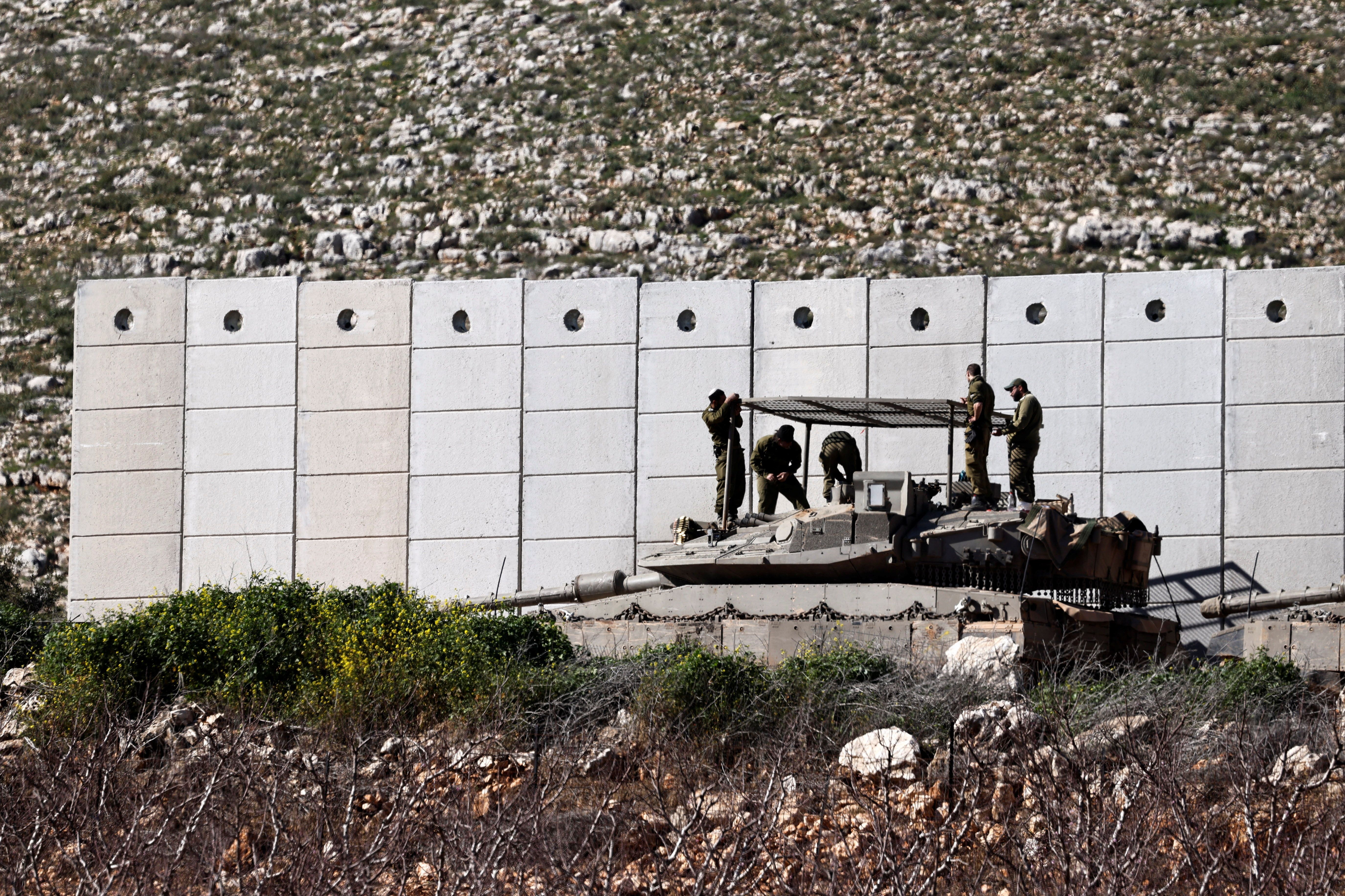 هاآرتص: انتظار می‌رود گفت‌وگوهای مستقیم میان اسرائیل و لبنان برگزار شود