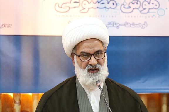 عضو جامعه مدرسین حوزه علمیه قم: زن بیحجاب نمیتواند مادر خوبی باشد