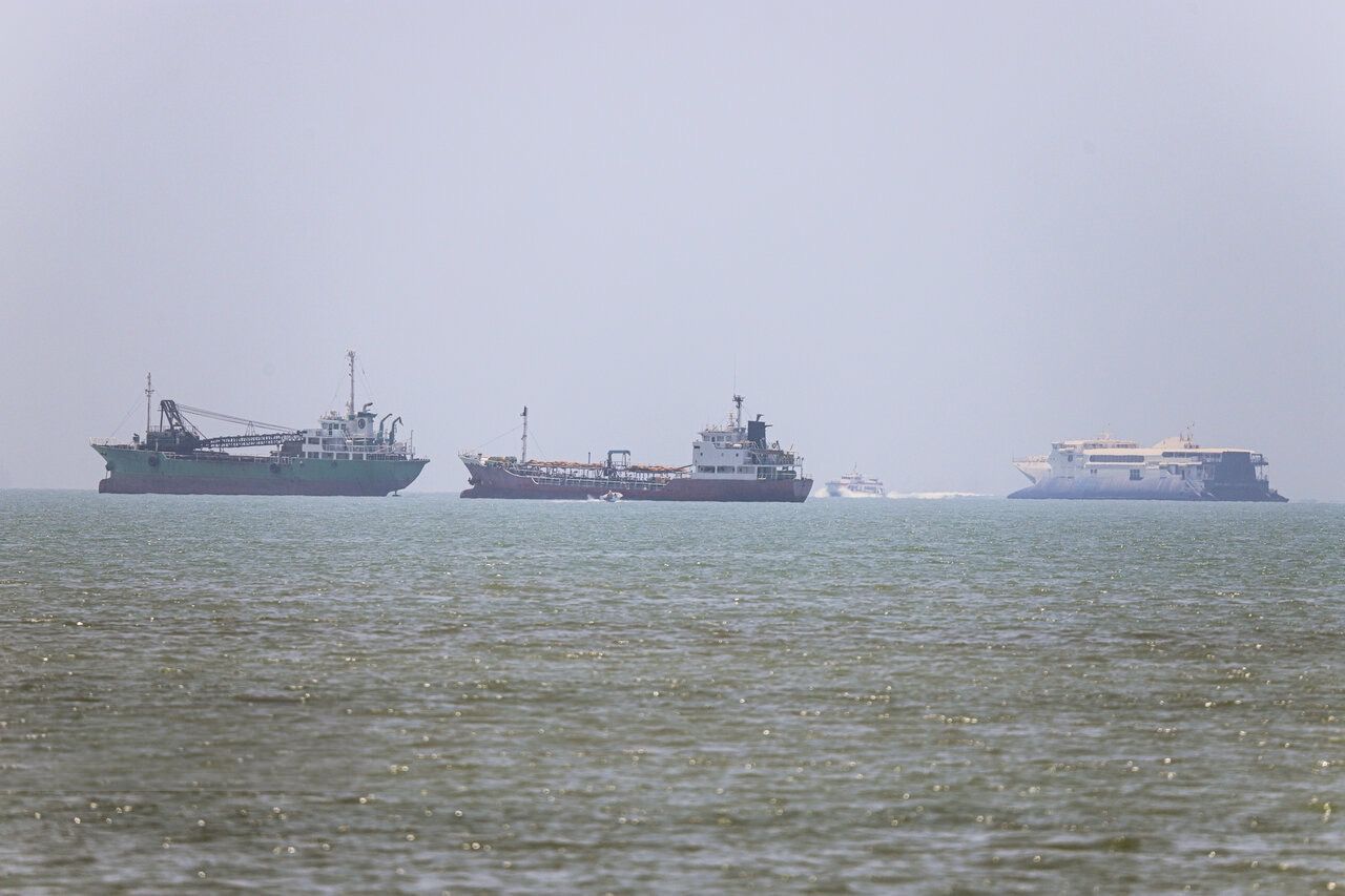 UN's IMO pauses Persian Gulf evacuation after Iran hits ship near Oman