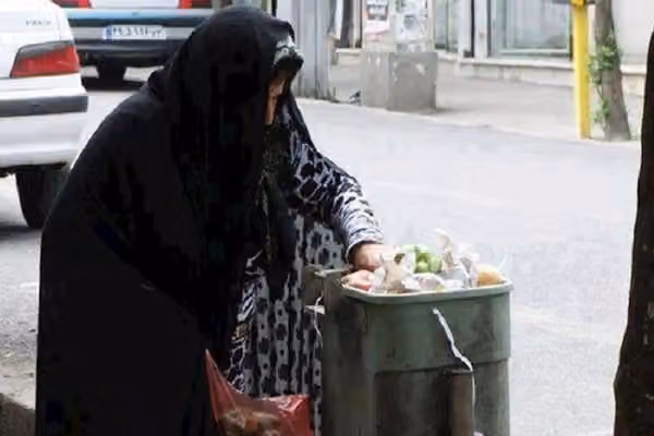 خرید پسماند ترهبار؛ انسانزدایی از شهروندان و سقوط آزاد یک جامعه