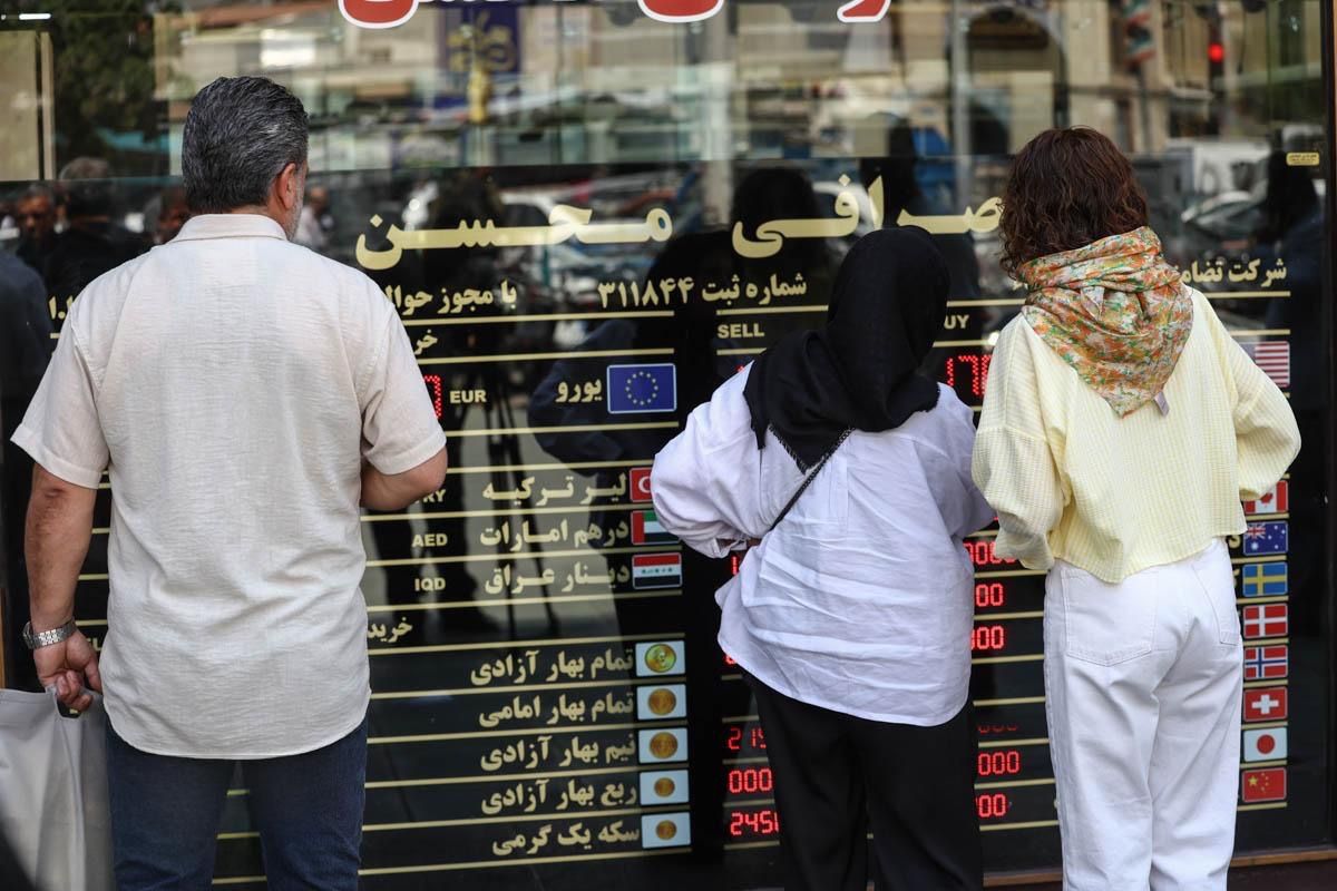 Tehran media break silence on war’s toll on livelihoods