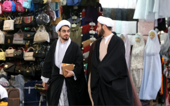 خاص لـ"إيران إنترناشيونال": طهران تسعى لإقامة مستوطنات شيعية على الحدود بين سوريا وإسرائيل