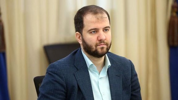 مسؤول إيراني سابق: على "ستارلينك" الالتزام بقوانين البلاد