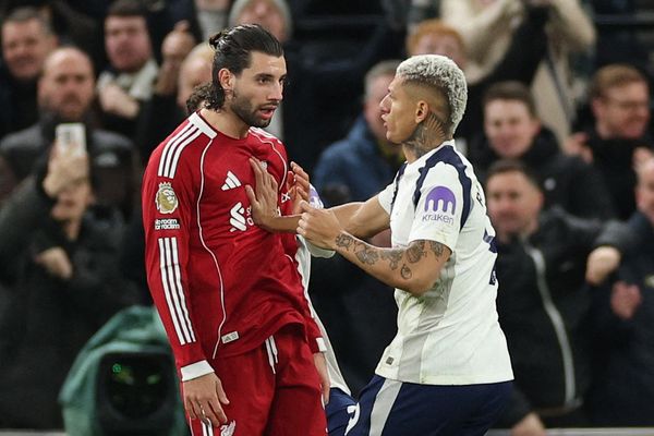 تاتنهام ۱-۲ لیورپول؛ برد نفسگیر قرمزها برابر تاتنهام ۹ نفره!