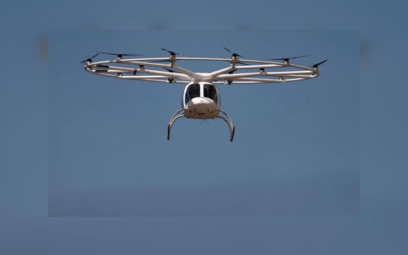 شرکت آلمانی ولوکوپتر پرواز اولین تاکسی پهپادی برقی خود را به نمایش گذاشت