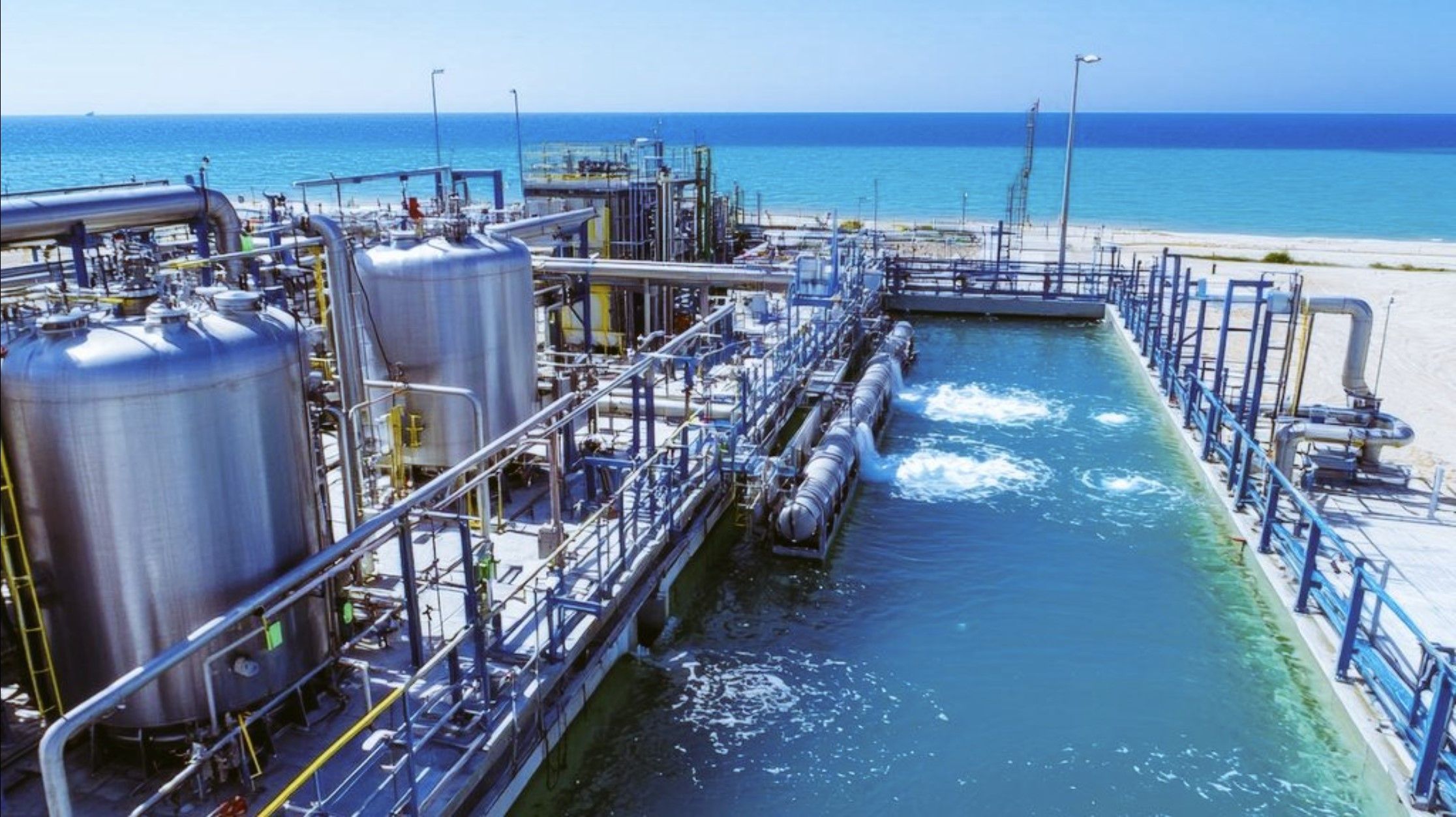 سازمان جهانی بهداشت: دو مرکز آب شیرین‌کن کویت در حملات ایران مورد اصابت قرار گرفت