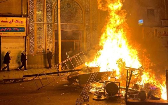 مركز أبحاث "تشاتام هاوس": النظام الإيراني في مرحلته الأخيرة