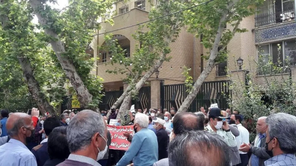 کانون کارگران بازنشسته تامین اجتماعی تهران: مردم در بدترین شرایط اقتصادی ۵۰ سال گذشتهاند