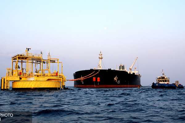 Iran's Oil Shipments Halved In May, Report Says