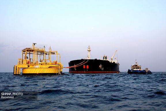 Tanker loading Iranian oil in the Persian Gulf on March 22, 2022