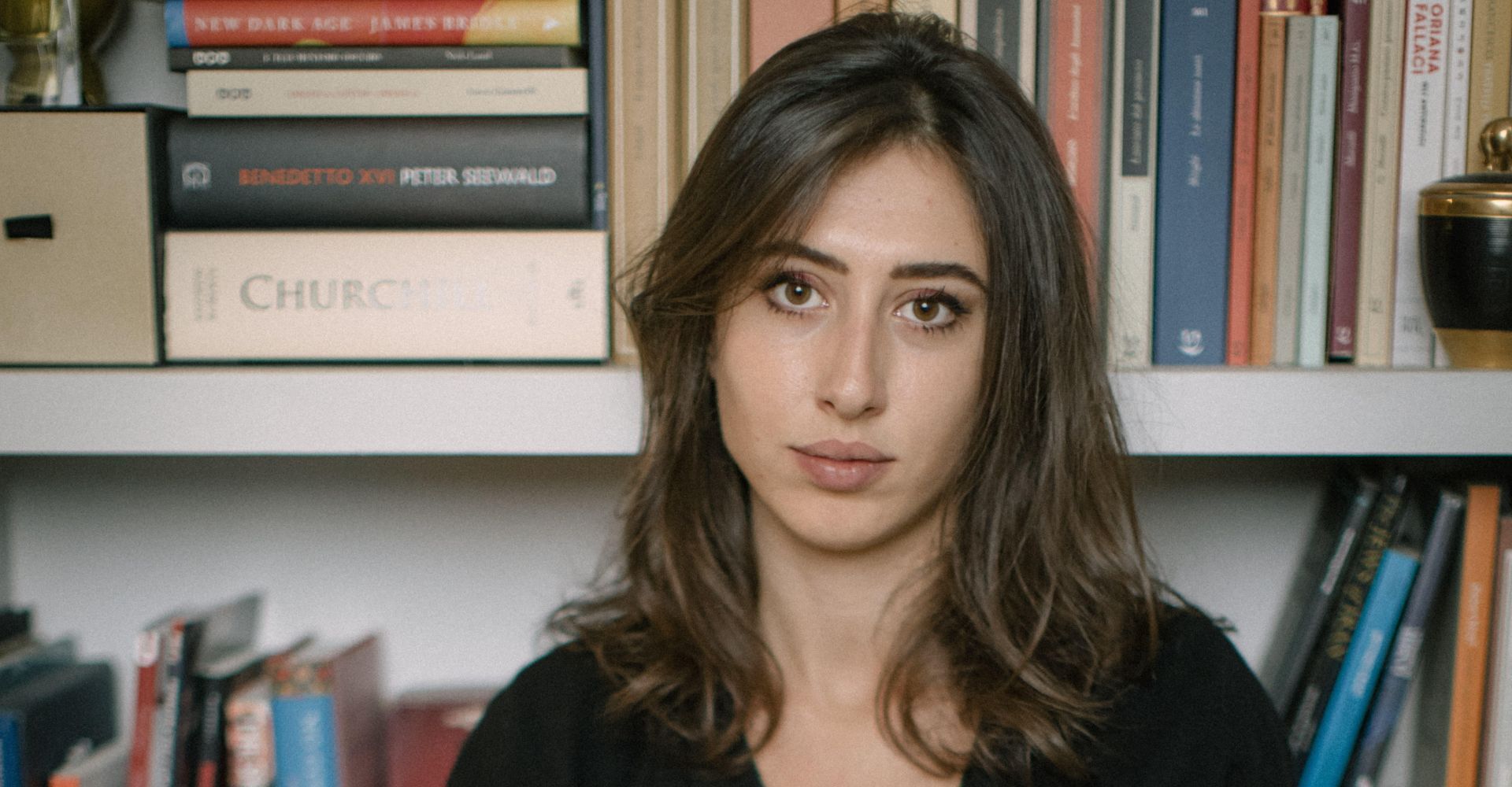 اعتقال صحافية إيطالية في طهران ووضعها في زنزانة انفرادية