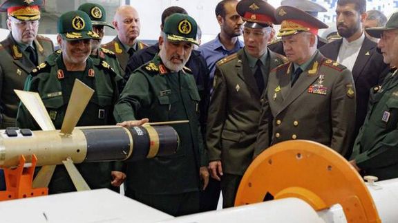 سخنگوی کاخ سفید: روسیه قصد دارد سامانههای موشکی از ایران خریداری کند