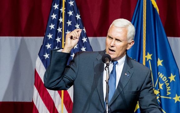 مایک پنس از بررسی صدور ویزای آمریکا برای ابراهیم رئیسی در دولت بایدن انتقاد کرد