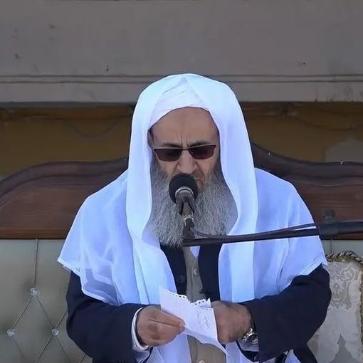 روایت مولوی عبدالحمید از کنترل کشور با سیاستهای نانوشته و تحمیل آخوندهای حکومتی به سنیها