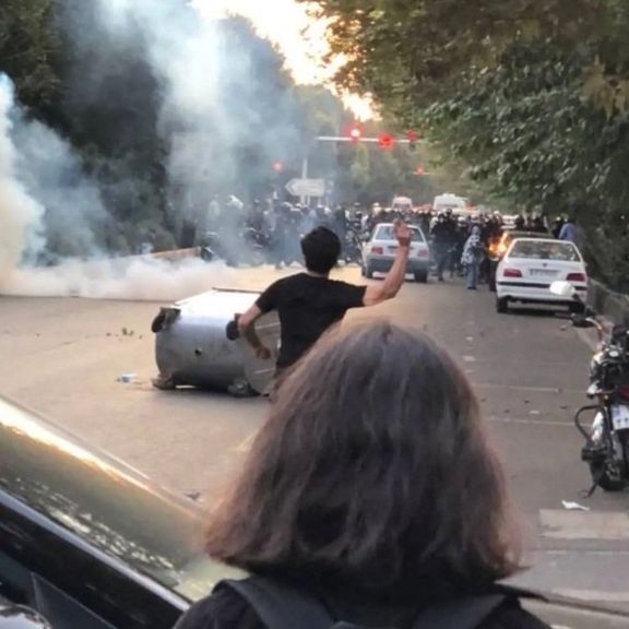 Confrontation, apparently in Tehran on Septemeber 19 or 20