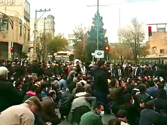Iranian teachers began nationwide protests in 2021