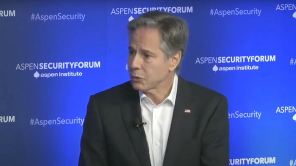 آنتونی بلینکن: به تلاش برای برخورد با اقدامهای رژیم ایران در سرکوب مردم ادامه میدهیم