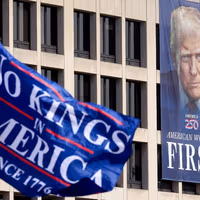 معارض إيراني من سجنه لخامنئي: آخر من يحق له نصح الآخرين هو الطغاة