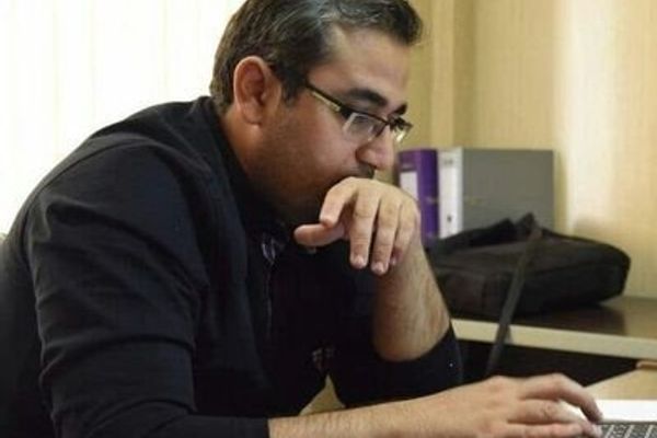 للمرة الثانية خلال 6 أشهر.. السلطات الإيرانية تعتقل مدير موقع "المرصد الإيراني"