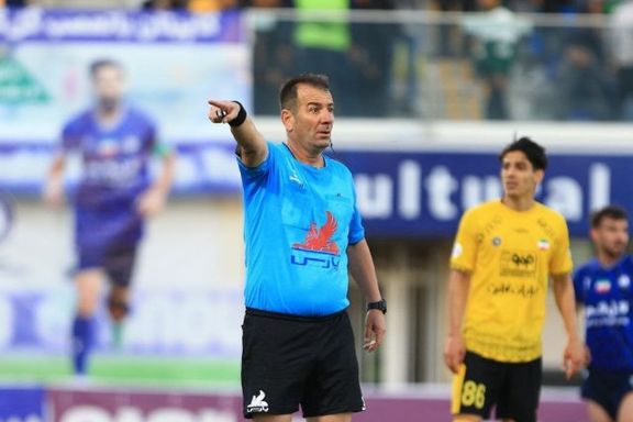 با حکم کمیته اخلاق؛ عباس راکی، داور لیگ برتر فوتبال، شش ماه محروم شد