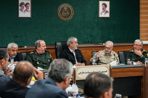 War warnings and talk of diplomacy compete in Tehran