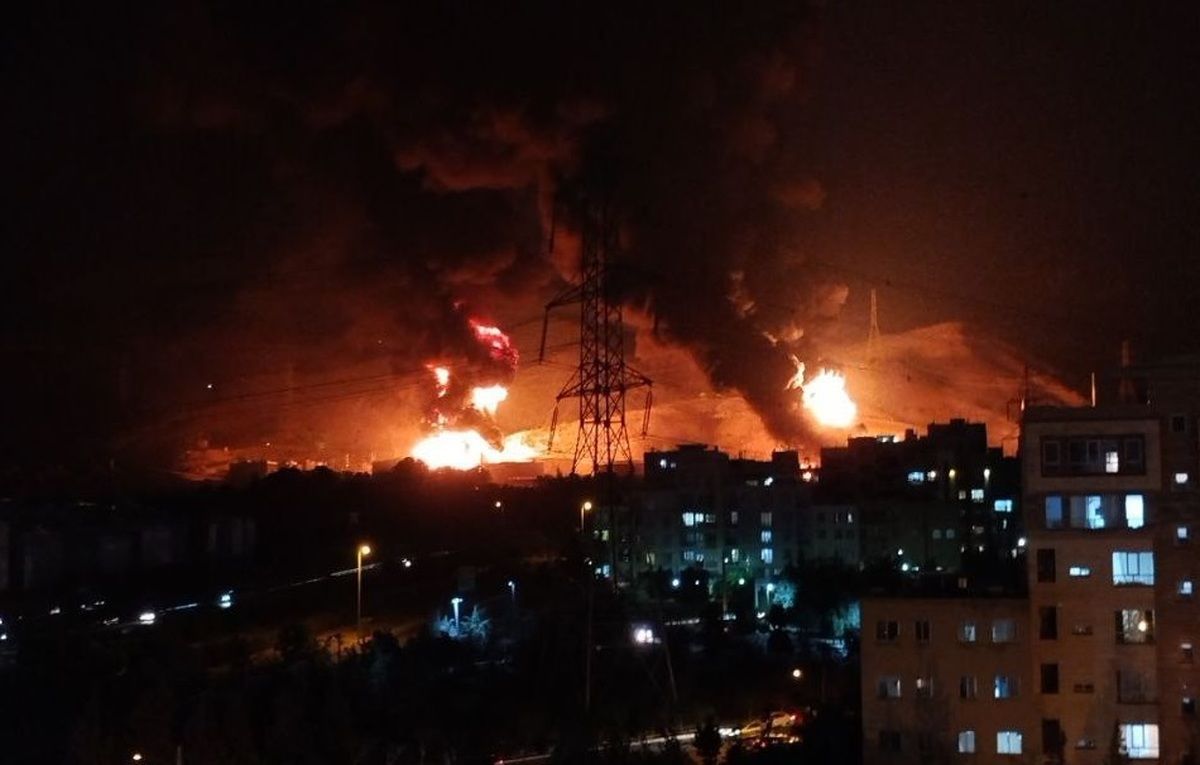 انبار نفت شهران، «بمبی ساعتی» پس از جنگ ۱۲ روزه در کنار مناطق مسکونی تهران