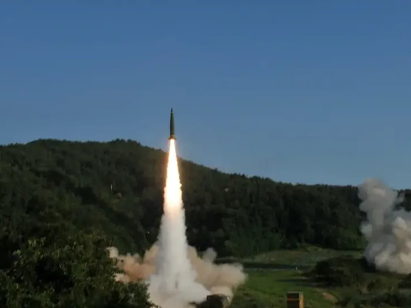 آلمان و دیگر متحدان اوکراین محدودیت برد تسلیحات ارسالی به کییف را لغو کردند