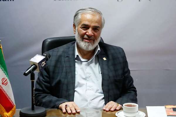 سفير طهران السابق لدى أستراليا: أميركا تستعد لشن هجوم بري على إيران